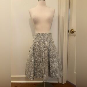 Akris Punto Black and White Pattern A-Line Skirt